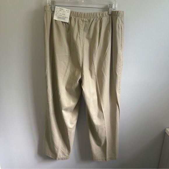 NWT Women's Lands End Pants Khaki Beige Size 16 | 100% Cotton, Creased - Picture 6 of 12